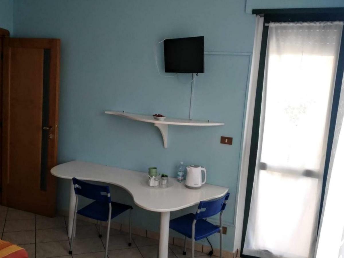 La Casa Di Prosa Hotel Cervere Bagian luar foto